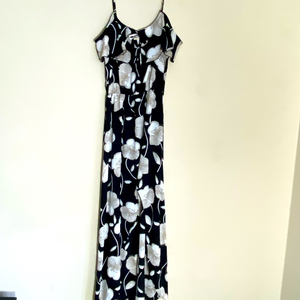 Black and white Maxi dress